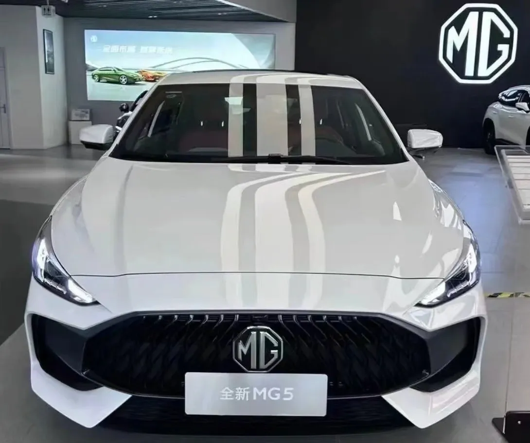 imgi_83_Mg5-in-Stock-New-Cars-Used-Mg5-5-Door-Manual-Automatic-2025-Mg5 Mg5 5-Door Manual Automatic 2026– Wholesale Price From China | Direct Car Import From China - Image 1